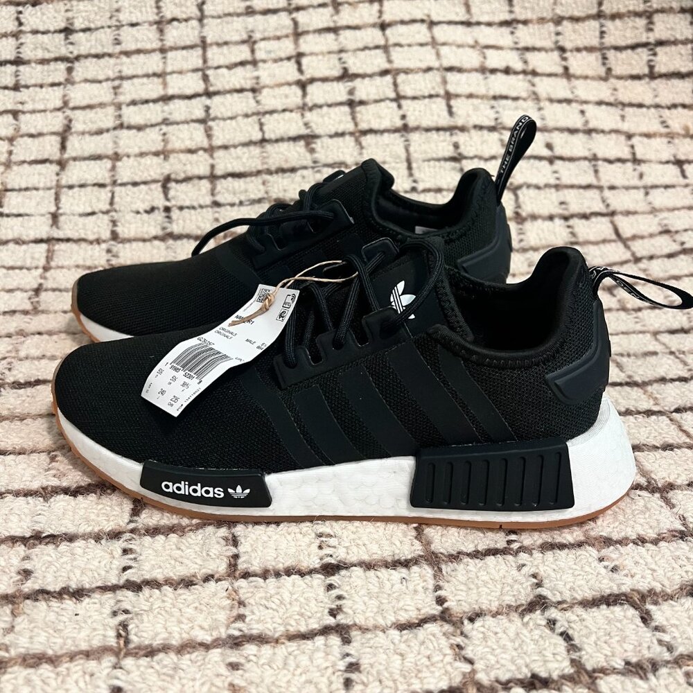 NWT adidas Originals NMD_R1 Black / Gum